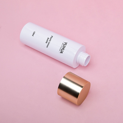 Alu 황금 모자를 가진 150ml 플레스틱 포장 병 젖빛 명확한 주문을 받아서 만들어진 색깔