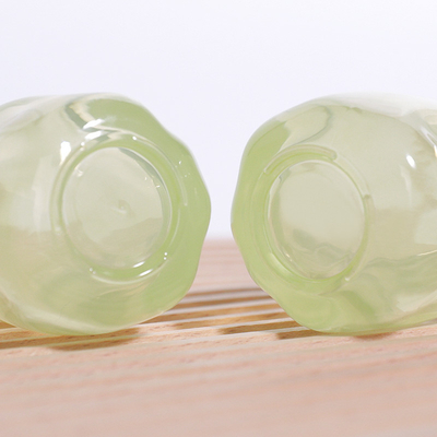 아보카도 녹색 선명한 30ml 유리 액체 기본 병 피부 관리 포장