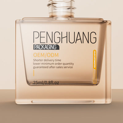 맞춤형 디자인 스킨케어 포장 투명 및 25ml 용량 제품용