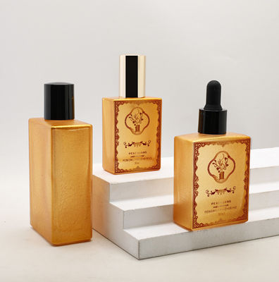 사용자 정의 화장품 오일 30ml 50ml 100ml 빈 골드 스퀘어 럭셔리 세럼 유리 에센셜 오일 스포이드 병