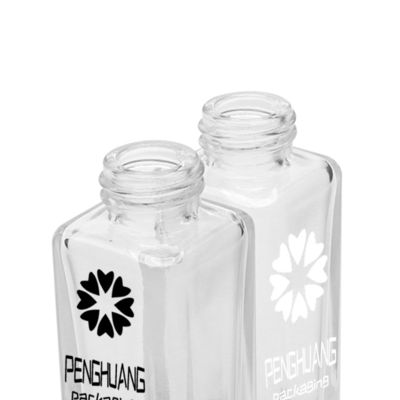 흰색 스포이드가 있는 50ml 혈청 유리병