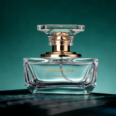 오엠 수용 된 오일 세럼 병 대나무 방울기 금 슬라이버를 특징으로 필수 오일 화장품 피부 관리를위한 사용자 정의 가능한 패키지